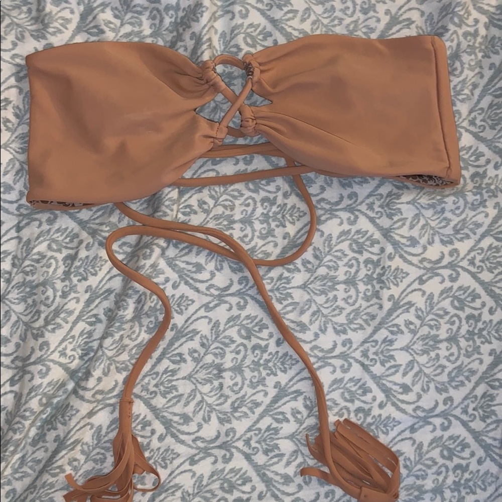 Acacia bikini top
